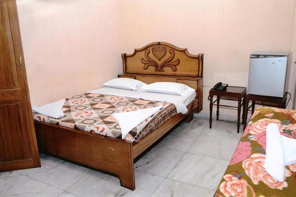 Hotel Soorya Heritage Inn 蓬蒂切里 外观 照片